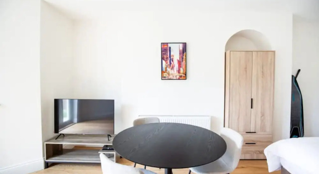 Charming Sanctuary in St Leonards on Sea - Flat 1, Забронировать Апартаменты/квартира Апартаменты Сейнт-Леонардс, Апартаменты/квартира