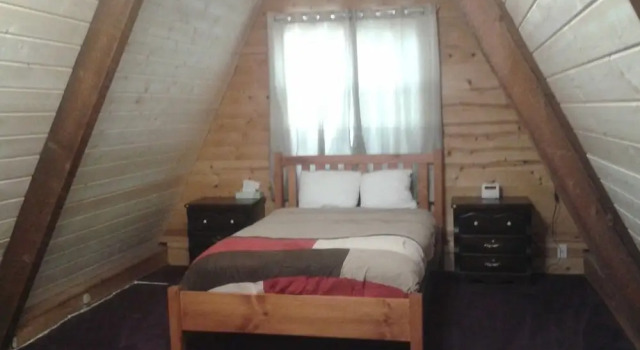 Шале с 2 комнатами Eagle Crater Lake Inn