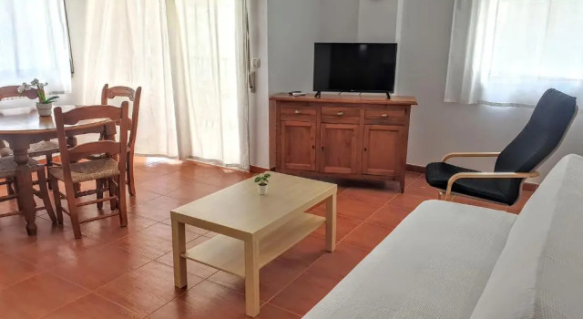 Апартаменты с 2 комнатами с видом на бассейн Apartamentos Latin