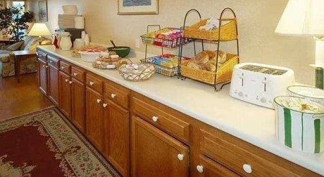 Mainstay Suites South Burlington, Varaa Hotelli Burlington Burlington Area