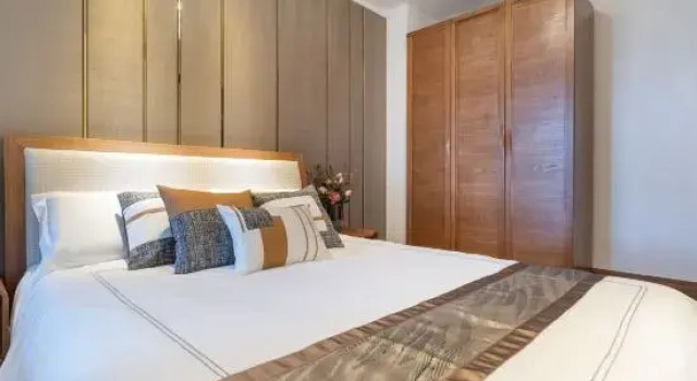 Люкс с 2 комнатами с балконом Liangting Boutique Holiday B&B (Houhai Duty-Free City Store)