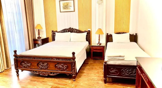 Семейный номер Standard с балконом Group Nest Hotel