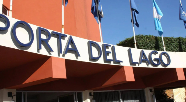Porta Hotel del Lago