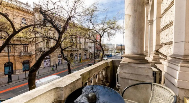 Трёхместный номер Standard Adagio Hostel Basilica