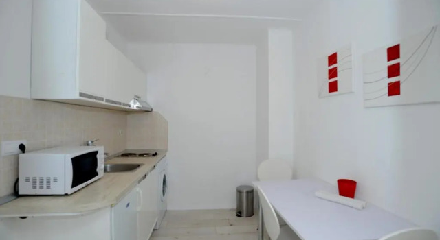 Студия Apartments Emi