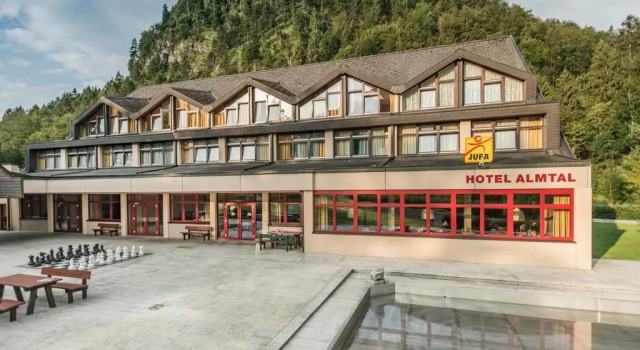 JUFA Hotel Grünau im Almtal, Book Hotel Gruenau im Almtal Gmunden