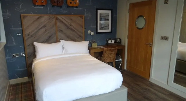 Номер Comfort The Boathouse Inn & Riverside Rooms