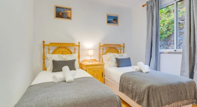 Коттедж с балконом Villa Holiday Sun by Holiday Rental Madeira