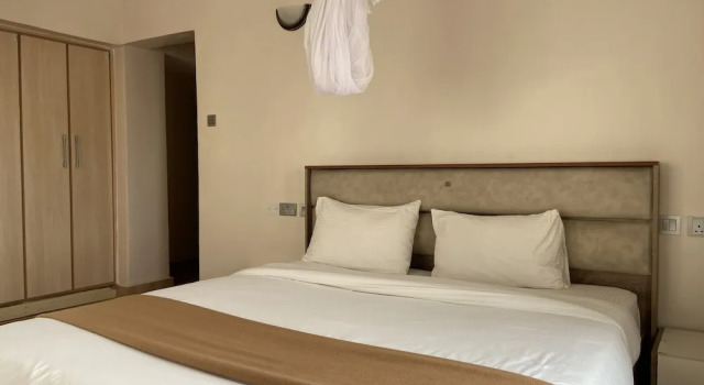 Midtown C32 Executive Suites