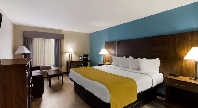 Двухместный номер Standard с видом на море Best Western Crossroads Inn