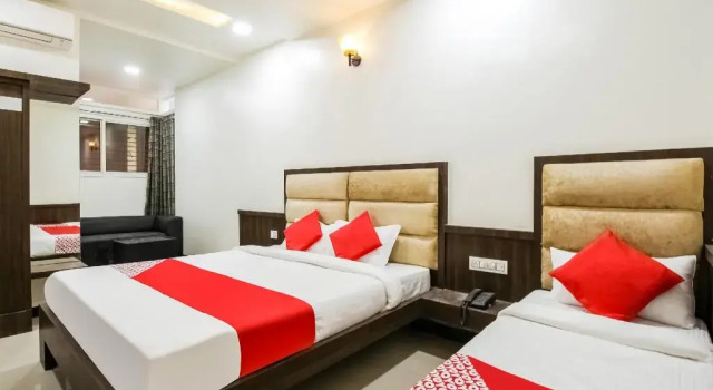 Amardip Lodging by OYO Rooms, Забронировать Отель Отели штата Махараштры 3 звезды, 3*