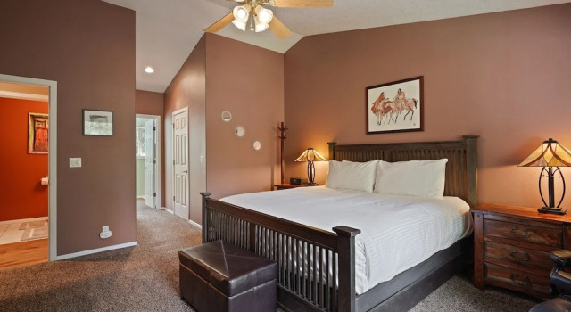 16 Jillian 4 Bedroom Home by RedAwning