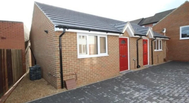 Luxurious Luton Town Centre Studio Apartment, Varaa Huoneisto Asunnot kohteessa Merseyside, Huoneisto