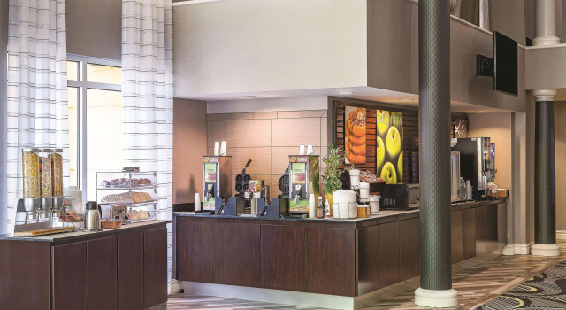 La Quinta Inn & Suites by Wyndham Univ Area Chapel Hill
