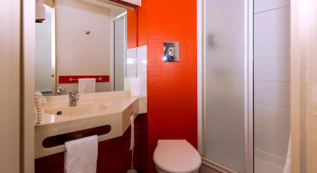 Двухместный номер Standard Brit Hotel La Rochelle Périgny