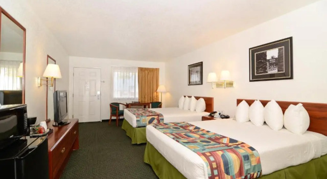 Номер Standard Best Western Colorado River Inn
