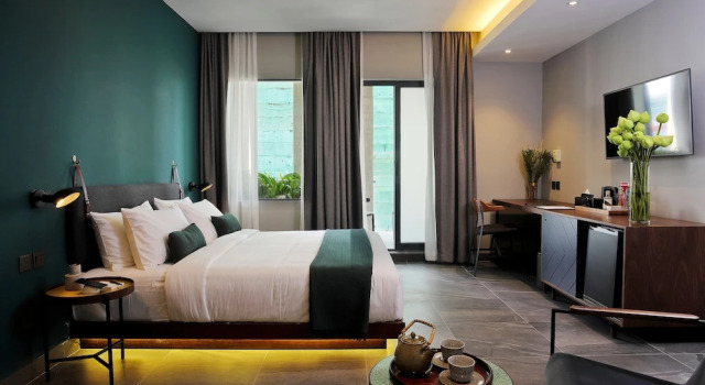 Двухместный номер Deluxe с балконом и с видом на город Baitong Hotel & Resort Phnom Penh