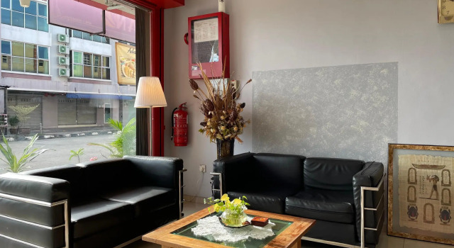 OYO 90644M Three Hotel, Buchen Sie Hotel Seri Manjung Perak