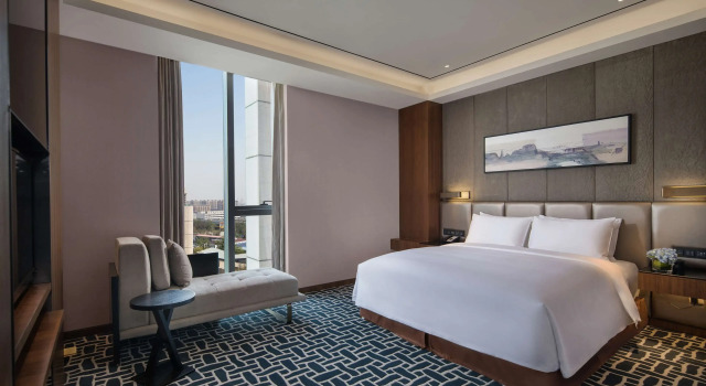 Люкс Premier Radisson Blu Zhengzhou Huiji