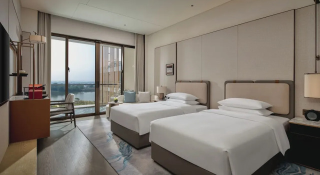 Двухместный номер Standard с балконом Hyatt Regency Huangshan Hengjiangwan