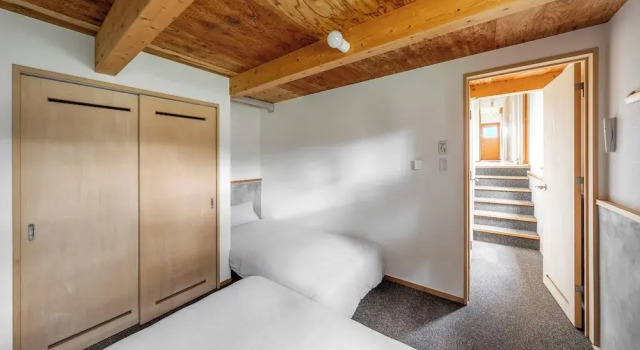 Poroto House, Book Hotel Nanae Hokkaido