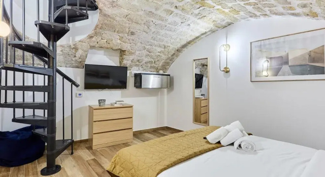 Duplex in the Center of Paris, Забронировать Апарт-отель Апарт-отели Парижа, рядом с Cabinet of Coins, Medals and Antiquities, Апарт-отель