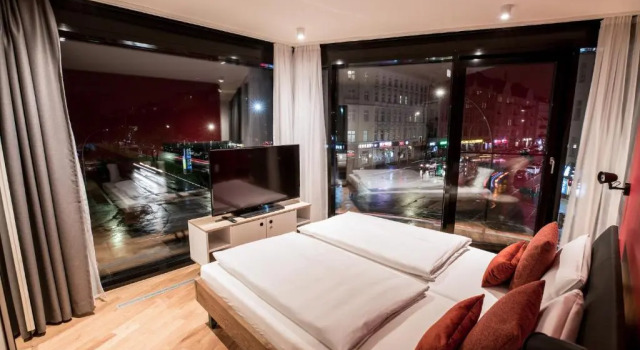 Люкс с 2 комнатами Aeronaut Serviced Apartments Neukölln-Kreuzberg powered by Pearl 1