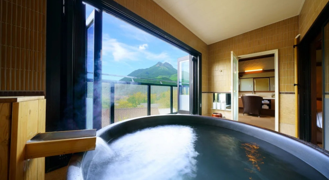 Четырёхместный номер Deluxe Ryokan Kirara