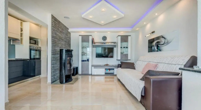 Apartment Marin