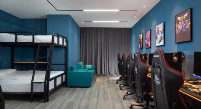 Cama en dormitorio compartido Kyriad Hotel (Fuyang Taihe RT-Mart)