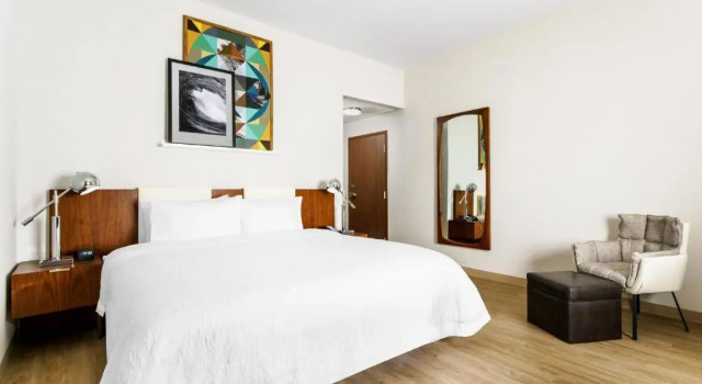 Номер Standard Hampton Inn & Suites Santa Monica