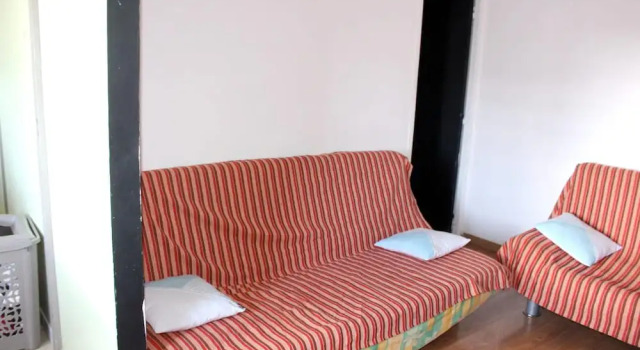 House With 2 Bedrooms in Saint-gilles les Bains, With Enclosed Garden, Book Hotel Hotels in Saint-Paul with Parking, Parking