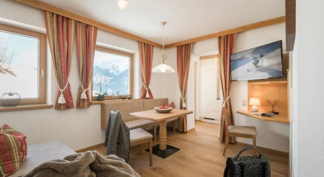 Alpenkönig, Rezervovat Hotel Hotely v Tyrolsko se snídaní, Snídaně
