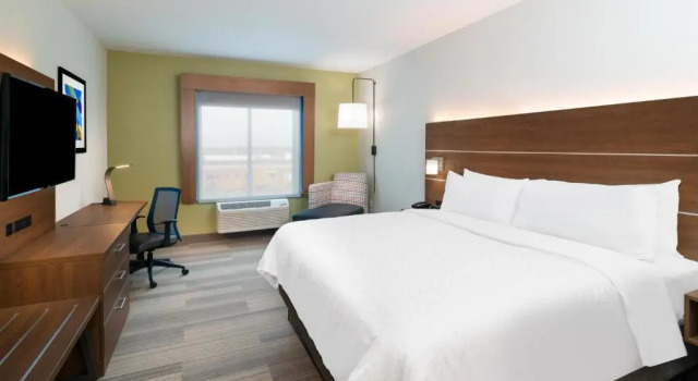 Двухместный номер Standard Holiday Inn Express & Suites - St Peters by IHG