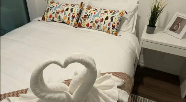 Waterfront Jane Retreat