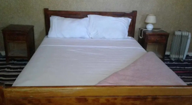 Auberge La Maison Rurale, Rezervovat Hostel Hotely v Meknes-Tafilalet s parkováním, Parkování