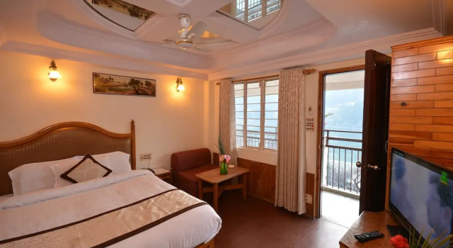 Номер Deluxe c 1 комнатой с видом на озеро Hotel Happy Home The Lake Paradise