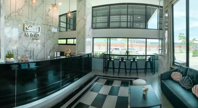 MtriO Hotel Korat, Varaa Hotelli Hotellit North-Eastern Thailand pysäköinnillä, Pysäköinti