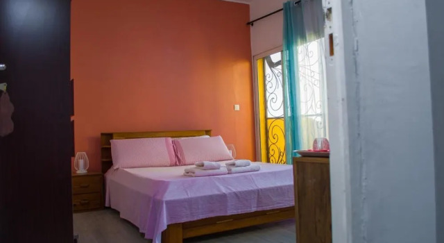 Room-the White-orange Bedroom With a ple, Réserver Villa Talata-maty Analamanga
