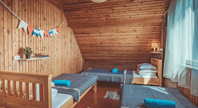 Habitación triple Estándar con vista al mar Guboja