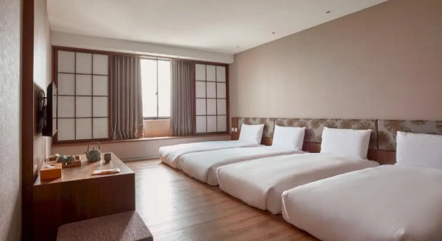 Четырёхместный номер Standard Orange Hotel - Wenhua, Chiayi