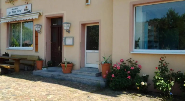 Zur alten Eiche, Réserver Hôtel Hôtels à Stepenitz avec parking, Parking