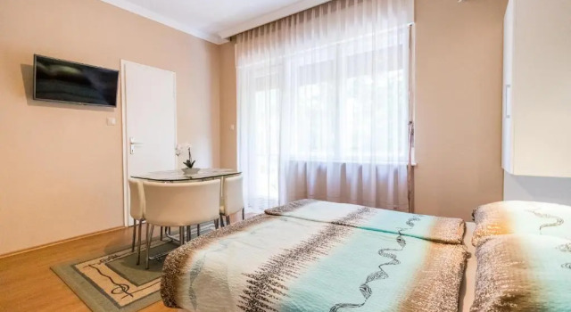 Апартаменты с 2 комнатами Lara Apartments