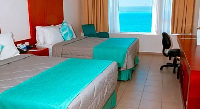 Camera familiare Standard con vista mare MantaHost Hotel