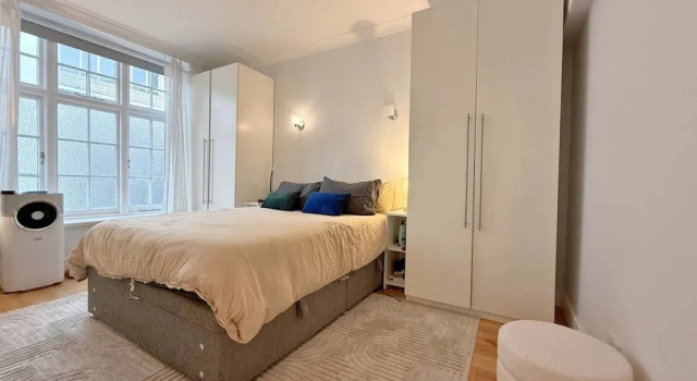 Коттедж Luxurylondonstays - Cosy Mayfair Hideout on Prestigious Street
