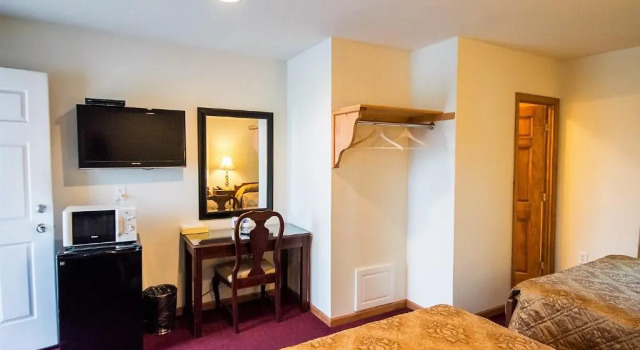 Standard Vierer Zimmer Sutton Inn