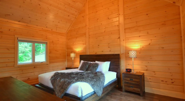 Chalets Mistral - Lac Walfred, Book Chalet 4-stjernede hoteller i Laurentians, 4*