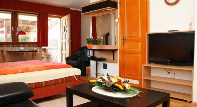 Motel 60, Buchen Sie Motel Hottwan Hewesch