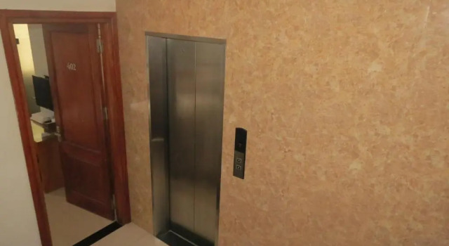 Двухместный номер Standard с балконом Green Hotel