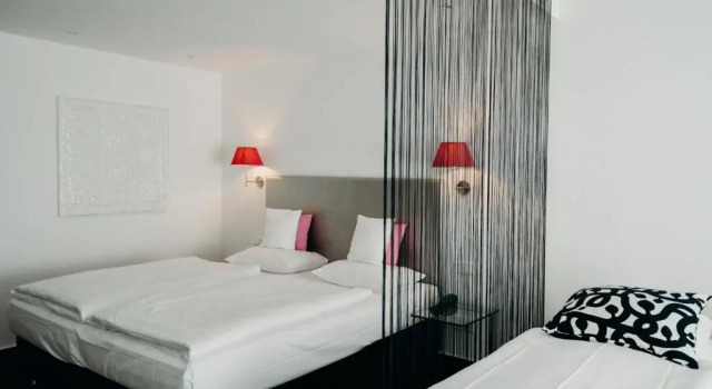 Трёхместный номер Standard Hotel Crystal